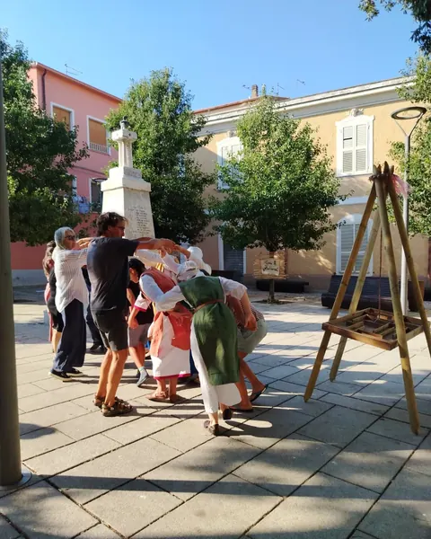 tula44