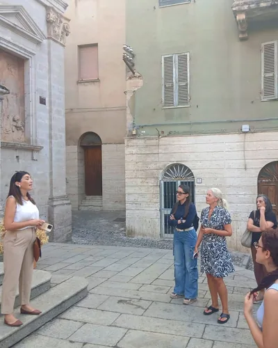 03-tour04_crop_regolata